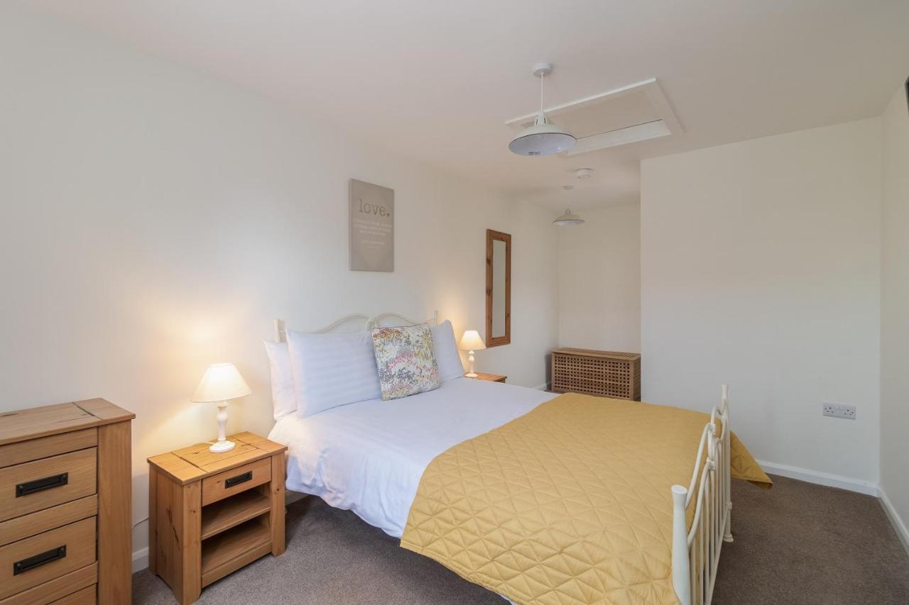 The Grainary Cottages สการ์โบโรห์ ภายนอก รูปภาพ